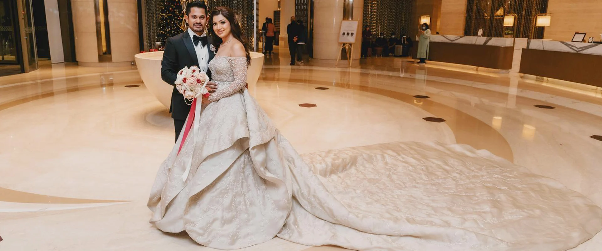 Luxury Wedding Gowns: Where Elegance Meets Timeless Beauty